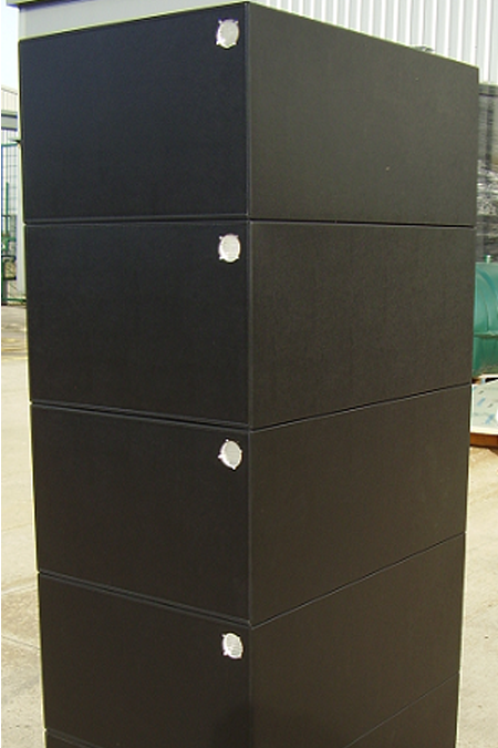 Stack of 5: 900 x 600 x 380mm Vivariums for Exmoor Zoo